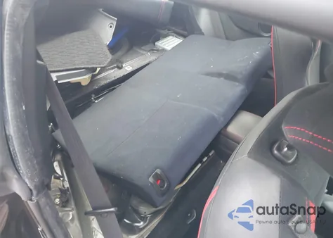 2015 Scion Fr-S z USA, uszkodzony, nr VIN JF1ZNAA17F8712219